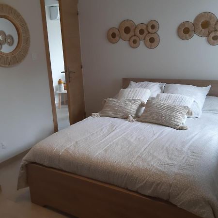 T2 Calme Avec Vue Mer Et Borne De Recharge Sur Demande Bastia  Luaran gambar