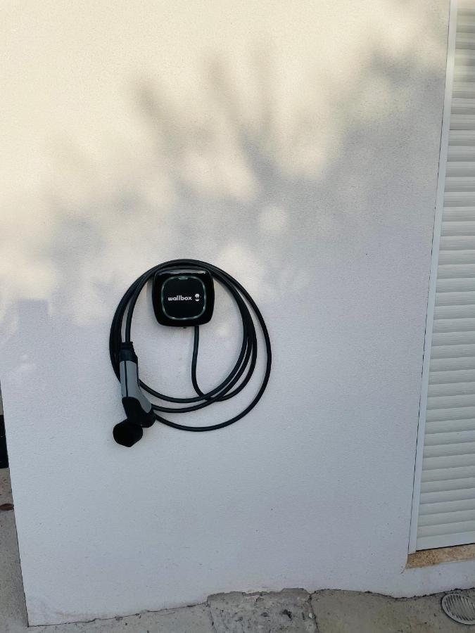 T2 Calme Avec Vue Mer Et Borne De Recharge Sur Demande Bastia  Luaran gambar